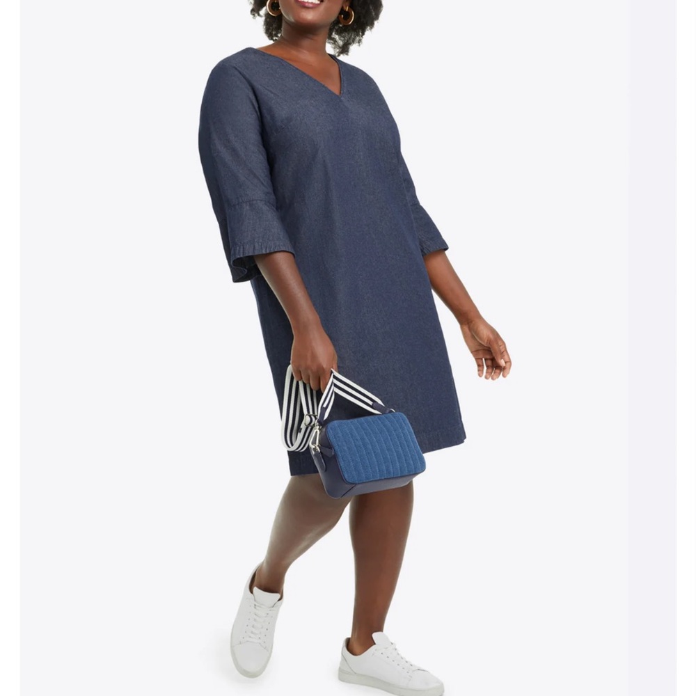V neck shift dress